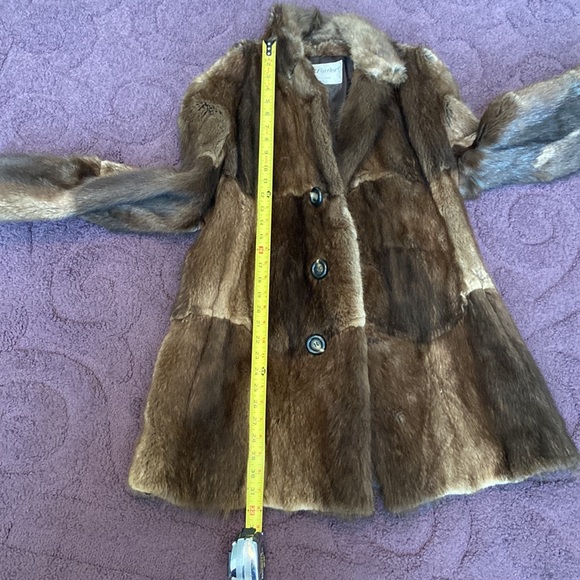 Muskrat Fur Vintage Stroller Coat - Picture 12 of 13